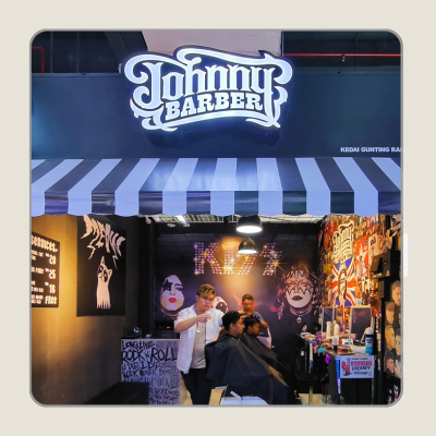 Store front of JOHNNY BARBER