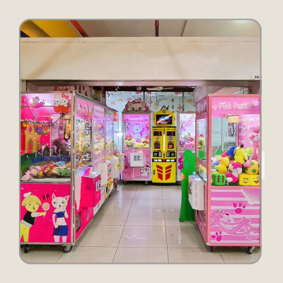 Store front of CLAW MACHINE